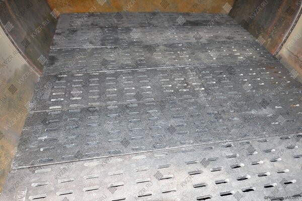 Топка колосниковая твердотопливного парового котла 1200 кг 130 С